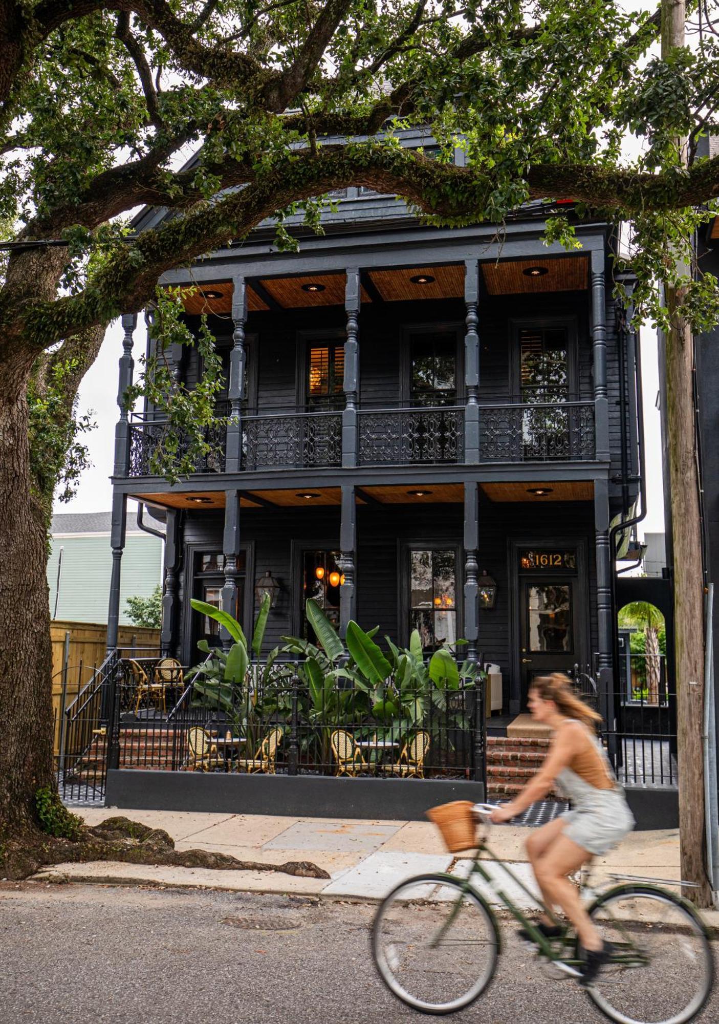 Blackbird Hotel นิวออร์ลีนส์ ภายนอก รูปภาพ